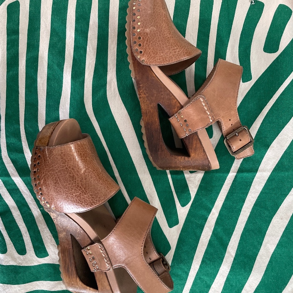 Dansko leather wedge EU 38